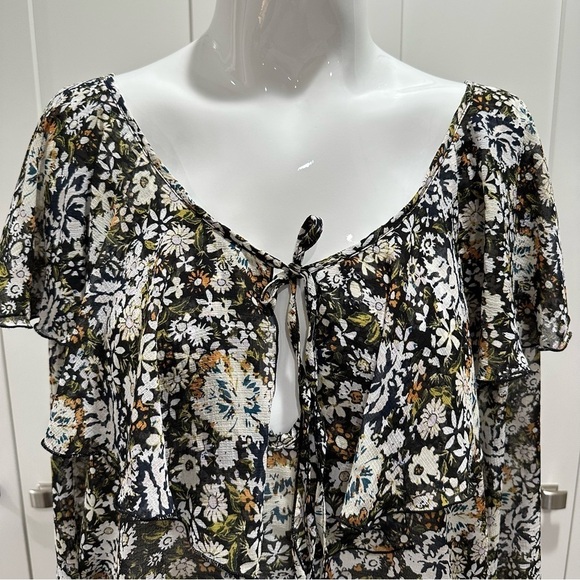 Intimately Free People Say It To Me Floral Bodysuit Size Medium - Picture 13 of 13